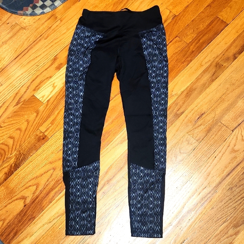 Patterned Leggings XS, EUC